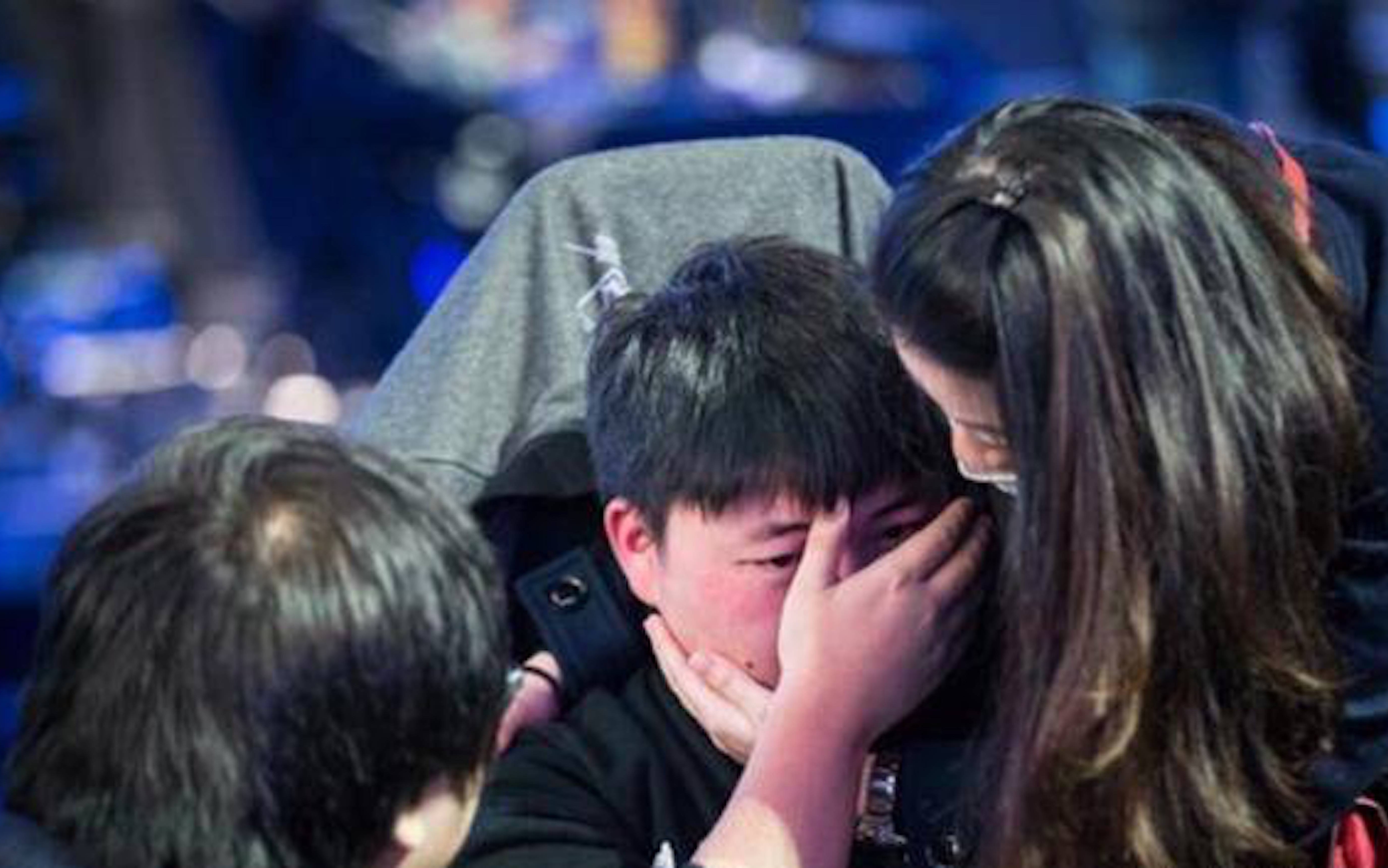 关于G2轻取RNG，BDD成为全场焦点小组赛2:1（北京）的信息