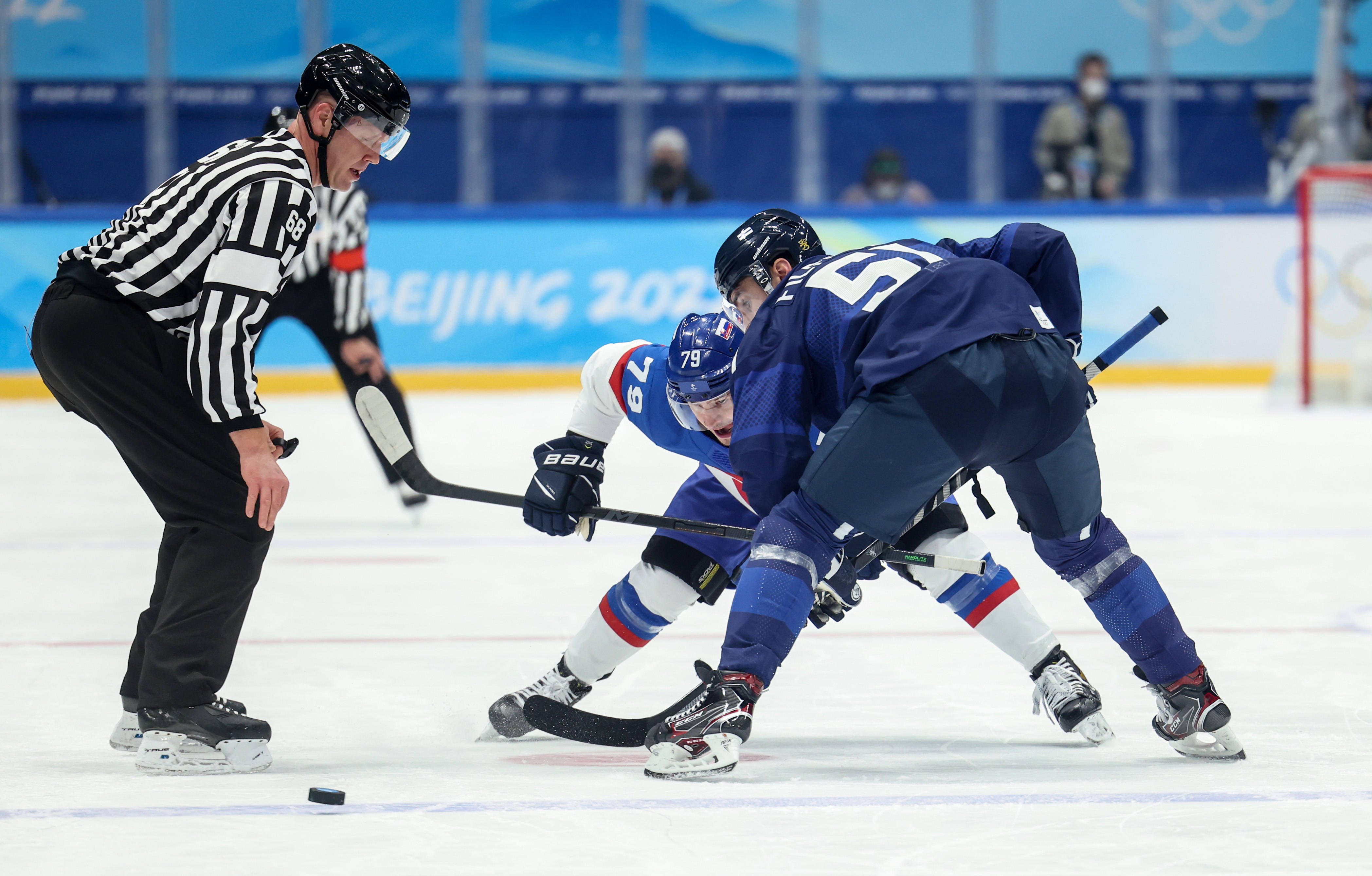 斯洛伐克队在比赛中取得胜利，成功挺进半决赛